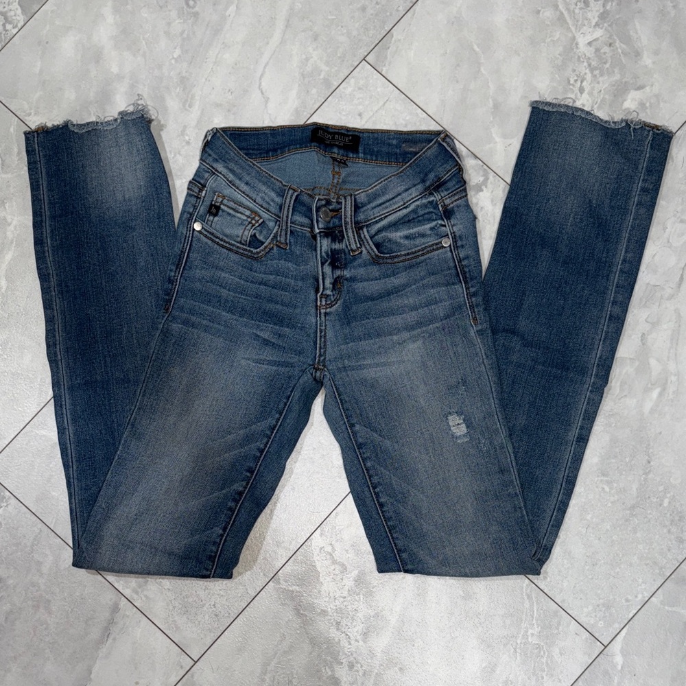 Judy Blue Straight Leg Jeans - Medium Blue